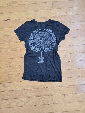 vintage Y2K Obey tree of life boho grey fitted t-shirt  | WMS S